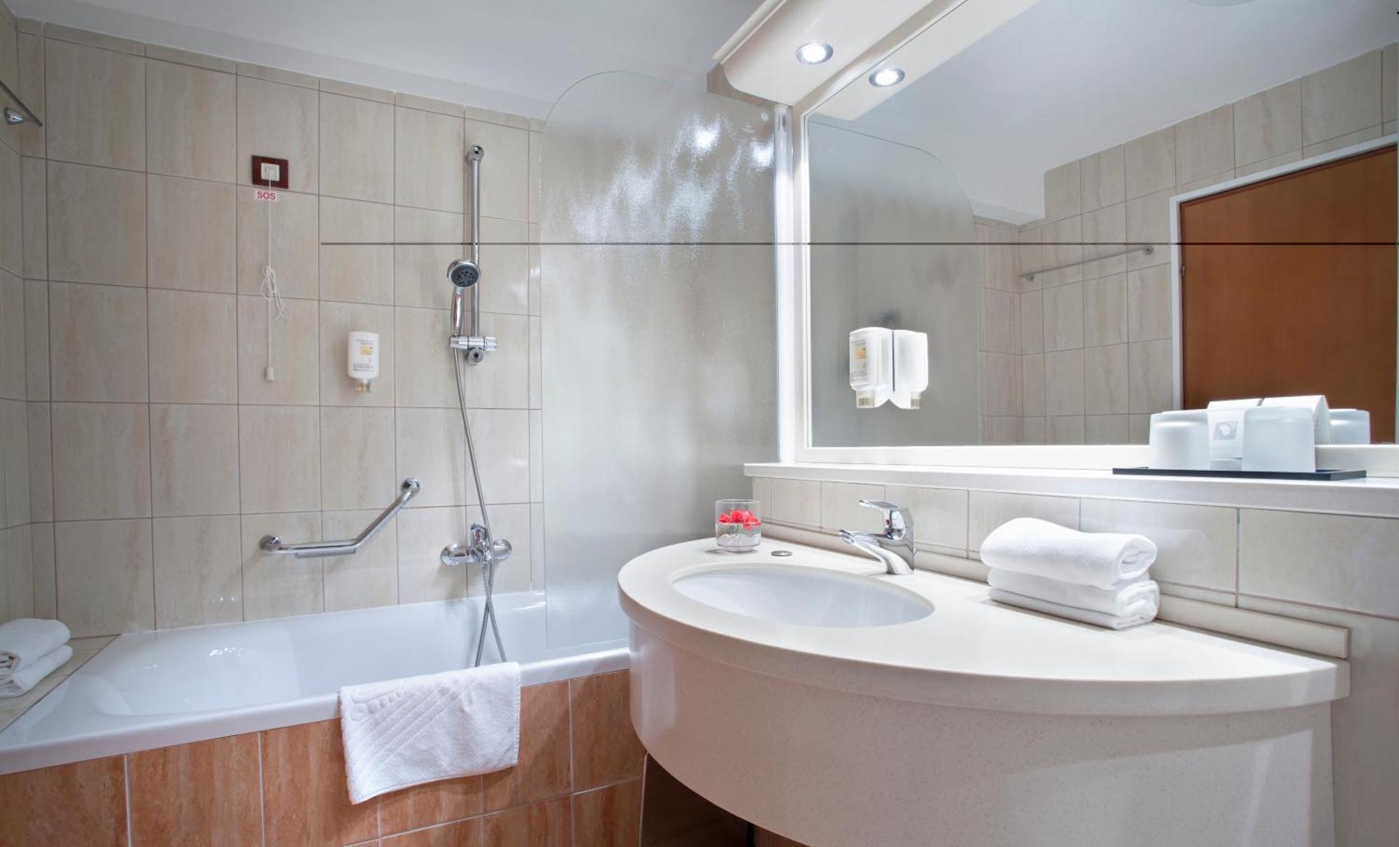 Hotel Excelsior - Liburnia Lovran Ngoại thất bức ảnh